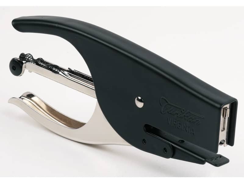 EC – Cucitrice manuale a pinza Turikan VIRGINIA passo 6 mm nero punto chiuso 0106N